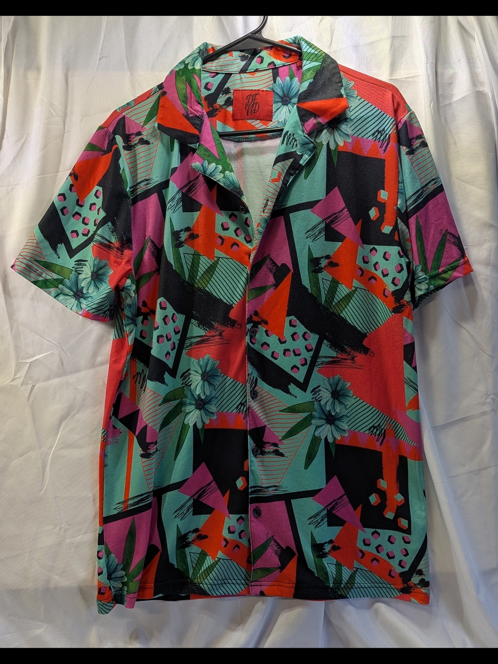 DFND Vibrant Geo Floral Hawaiian Multicolor Short-Sleeve Shirt Button Up Size S